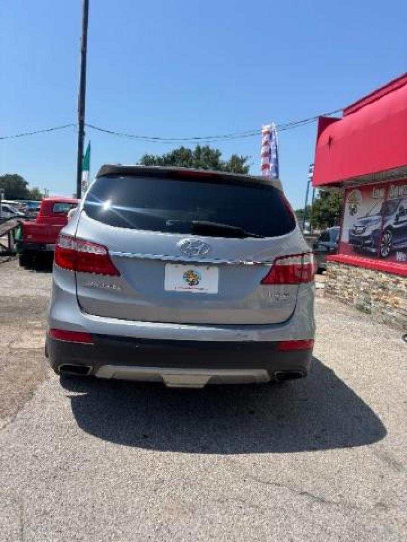 2014 Iron Frost Hyundai Santa Fe Limited (KM8SR4HFXEU) with an Lambda II 3.3L V-6 gasoline direct injection engine, located at 7935 Gulf Freeway, Houston, 77017, (832) 266-1645, 29.684393, -95.275665 - Photo#7