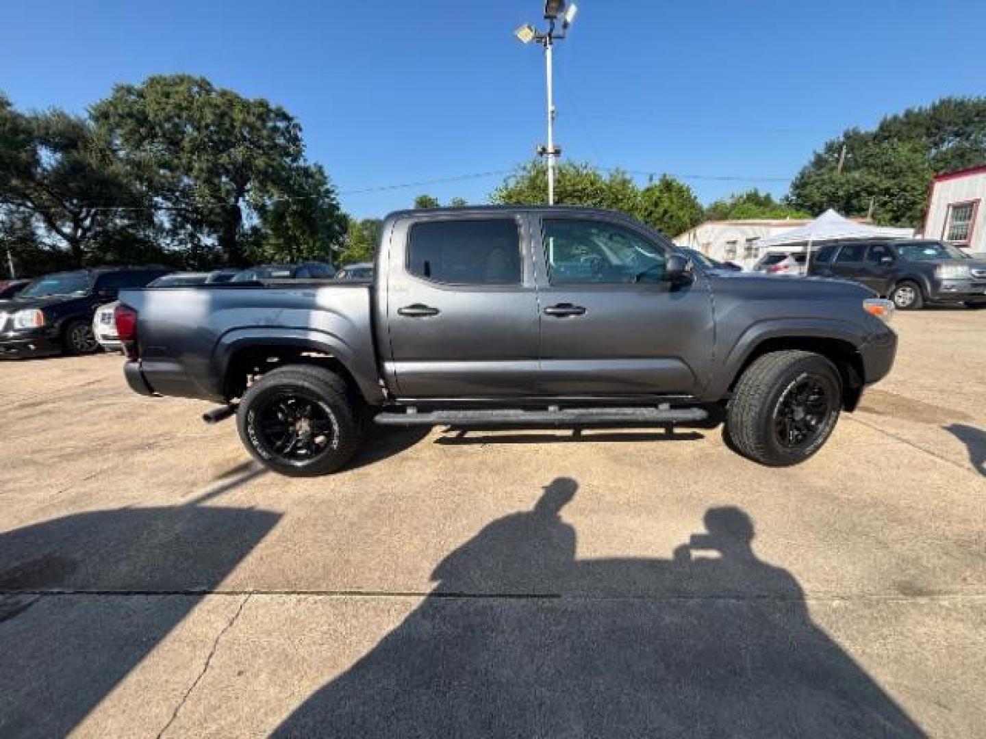 2019 Magnetic Gray Metallic Toyota Tacoma SR (5TFAX5GN1KX) with an 2.7L I-4 DOHC engine, located at 7935 Gulf Freeway, Houston, 77017, (832) 266-1645, 29.684393, -95.275665 - Photo#7
