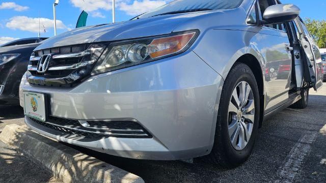 photo of 2019 Chrysler Pacifica Touring Plus