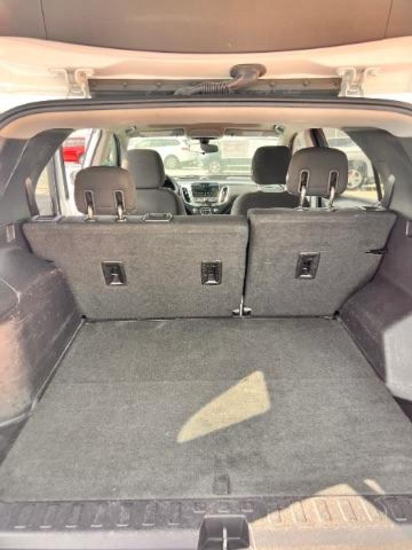 2018 Summit White /Medium Ash Gray Chevrolet Equinox LT (2GNAXJEV9J6) with an 1.5L I-4 gasoline direct injection engine, located at 4545 Spencer Hwy., Pasadena, 77504, (832) 266-1645, 29.666037, -95.173775 - Photo#9