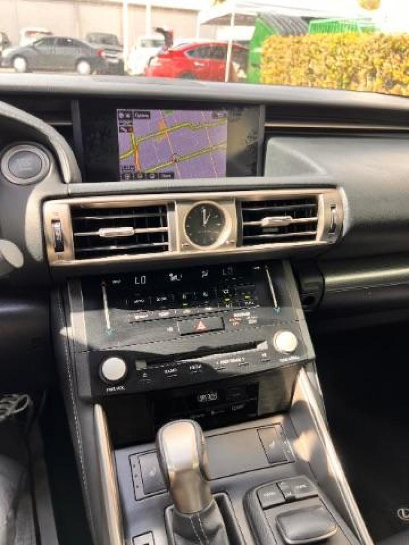 2014 WHITE Lexus IS 350 IS (JTHBE1D21E5) , located at 4545 Spencer Hwy., Pasadena, 77504, (832) 266-1645, 29.666037, -95.173775 - Photo#11