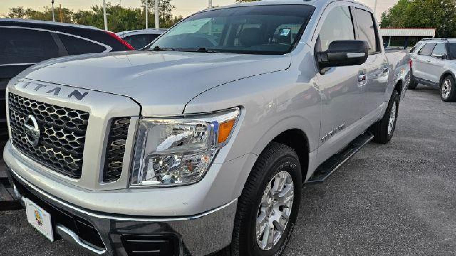 2019 Brilliant Silver Metallic /Black Nissan TITAN SV (1N6AA1EK2KN) with an Endurance 5.6L V-8 gasoline direct injection engine, located at 4545 Spencer Hwy., Pasadena, 77504, (832) 266-1645, 29.666037, -95.173775 - Photo#15