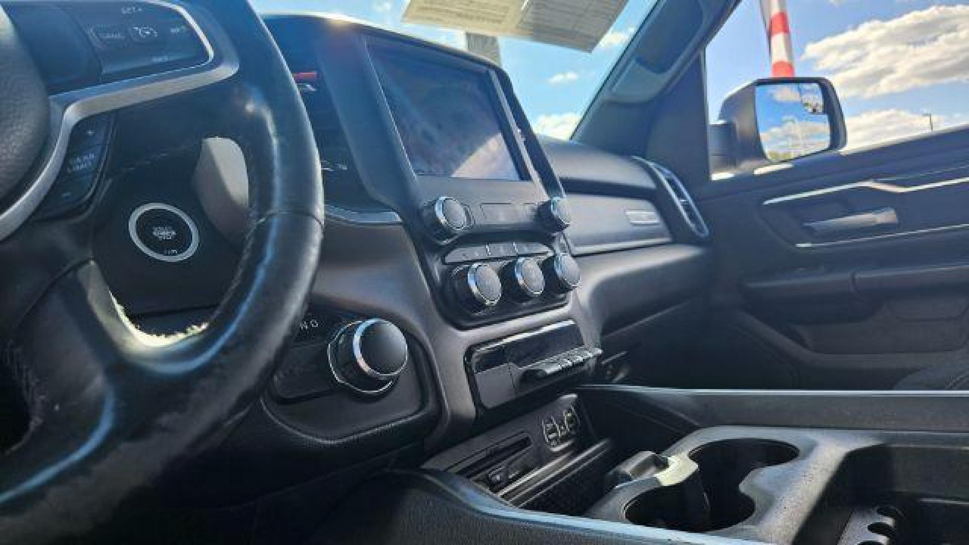 2019 Bright White Clearcoat /Black Ram 1500 Big Horn/Lone Star Crew Cab 4x2 5'7 Box (1C6RREFT0KN) , located at 4545 Spencer Hwy., Pasadena, 77504, (832) 266-1645, 29.666037, -95.173775 - Photo#12