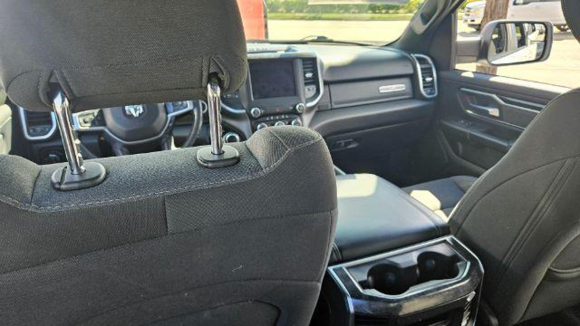 2019 Bright White Clearcoat /Black Ram 1500 Big Horn/Lone Star Crew Cab 4x2 5'7 Box (1C6RREFT0KN) , located at 4545 Spencer Hwy., Pasadena, 77504, (832) 266-1645, 29.666037, -95.173775 - Photo#15