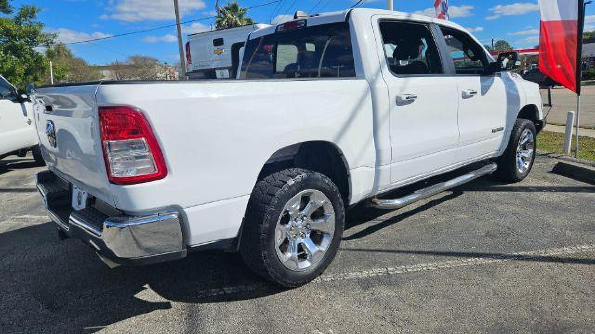 2019 Bright White Clearcoat /Black Ram 1500 Big Horn/Lone Star Crew Cab 4x2 5'7 Box (1C6RREFT0KN) , located at 4545 Spencer Hwy., Pasadena, 77504, (832) 266-1645, 29.666037, -95.173775 - Photo#23