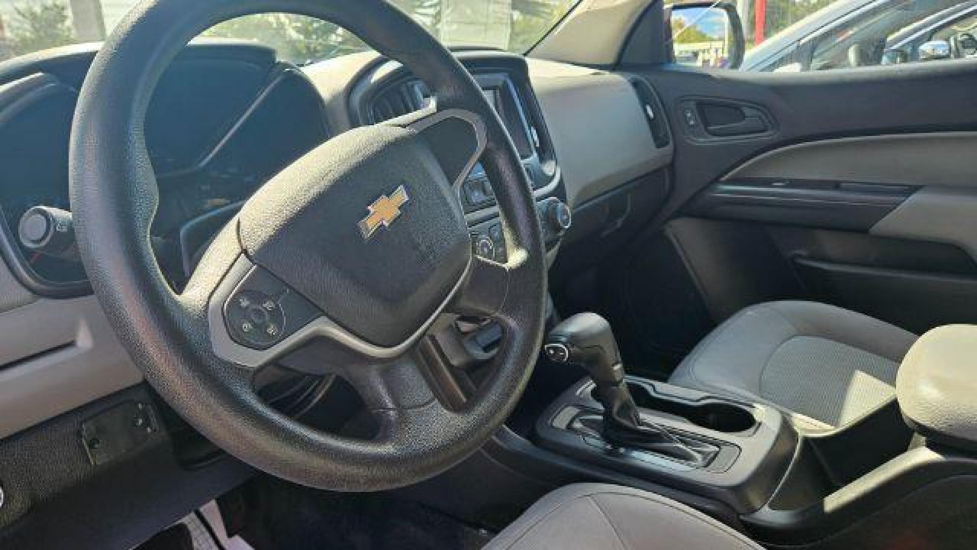 2020 Summit White Chevrolet Colorado 2WD Extended Cab Long Box LT (1GCHSCEA2L1) , located at 4545 Spencer Hwy., Pasadena, 77504, (832) 266-1645, 29.666037, -95.173775 - Photo#9