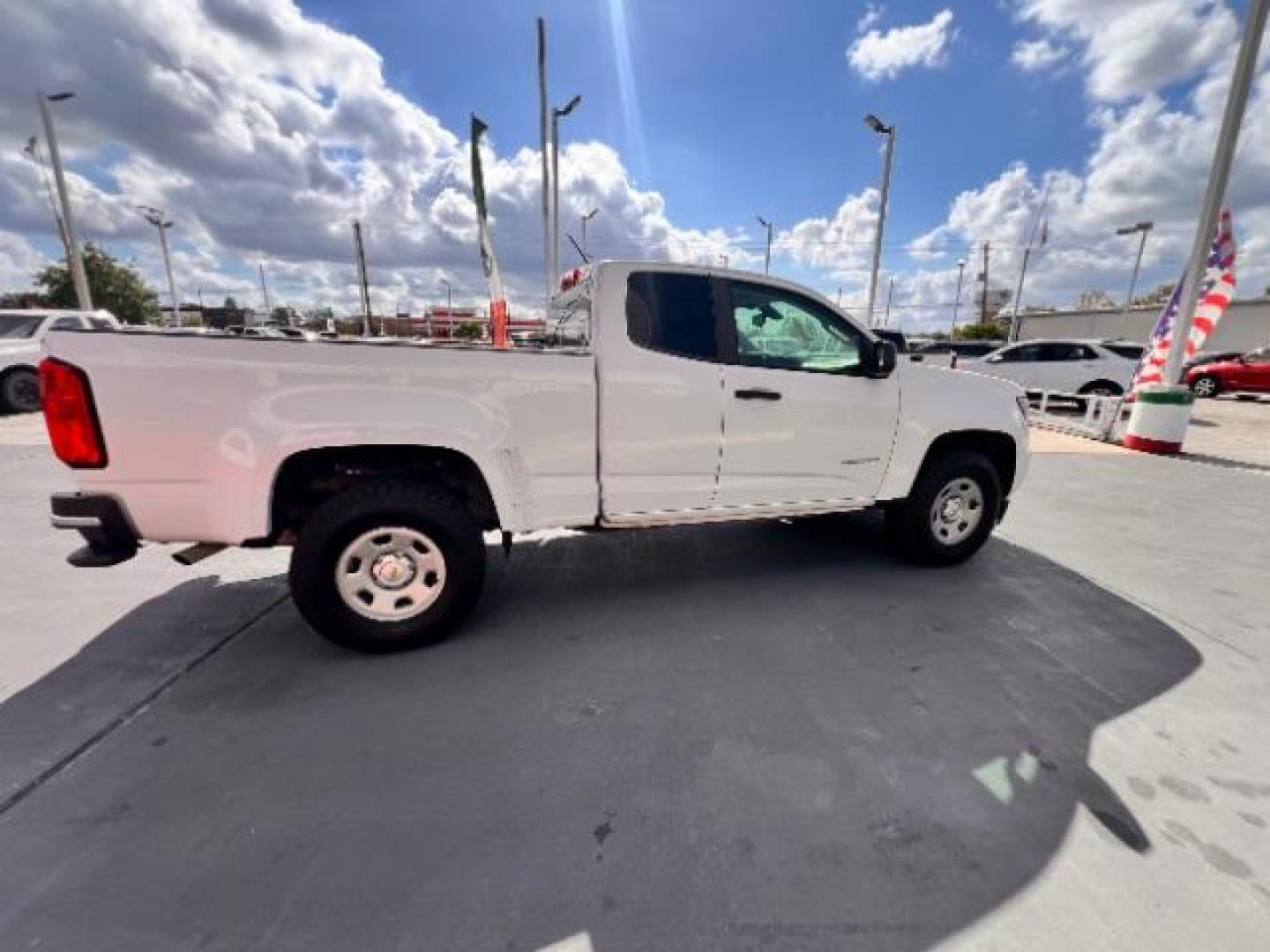 2017 Summit White /Jet Black/Dark Ash Chevrolet Colorado WT (1GCHSBEN3H1) , located at 4545 Spencer Hwy., Pasadena, 77504, (832) 266-1645, 29.666037, -95.173775 - Photo#5