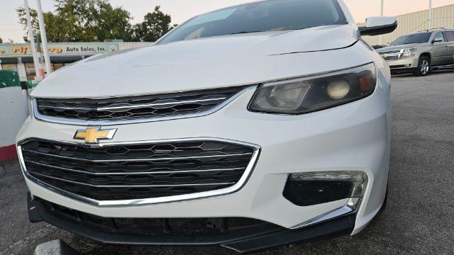 photo of 2018 Chevrolet Malibu LT