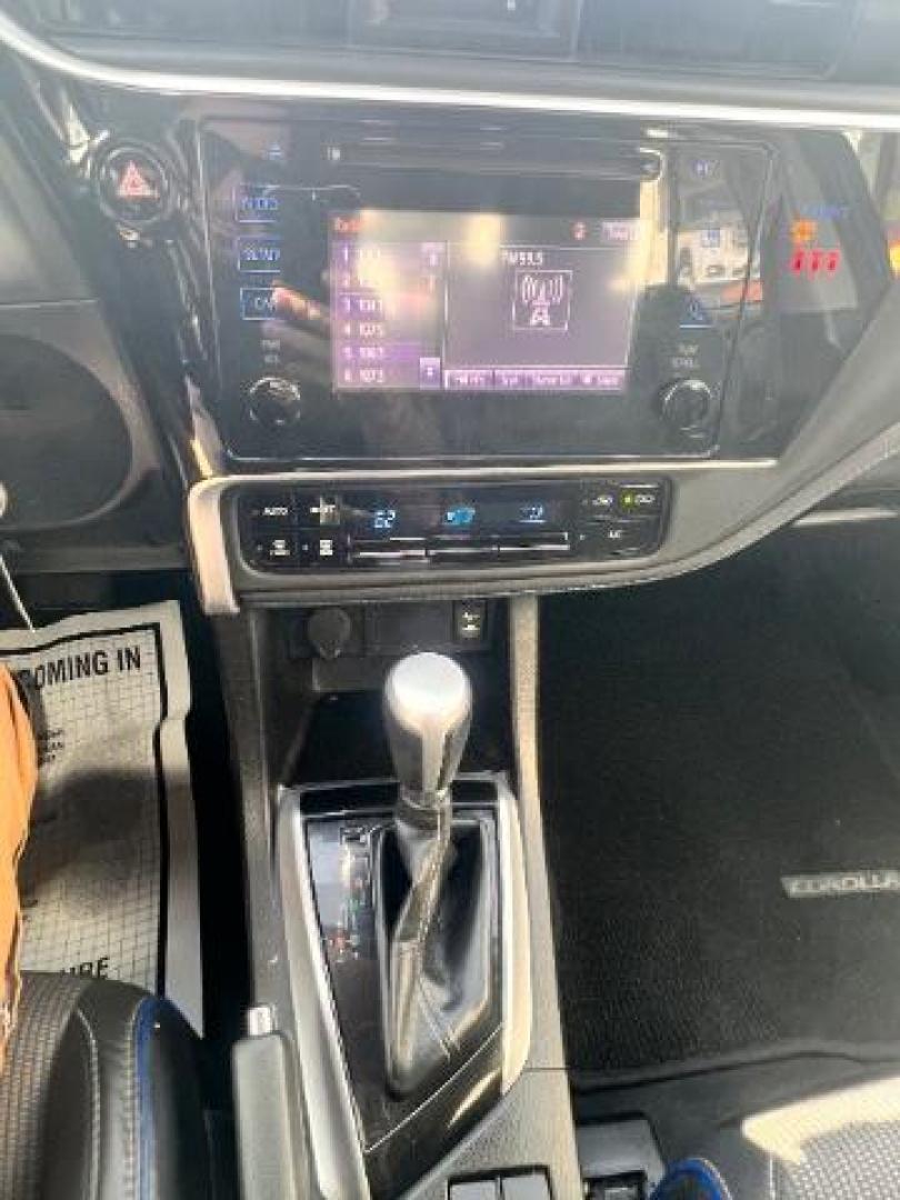 2018 Black Sand Pearl /Black Toyota Corolla L | LE | XLE | SE | XSE (5YFBURHE5JP) with an 1.8L I-4 DOHC engine, located at 4545 Spencer Hwy., Pasadena, 77504, (832) 266-1645, 29.666037, -95.173775 - Photo#10