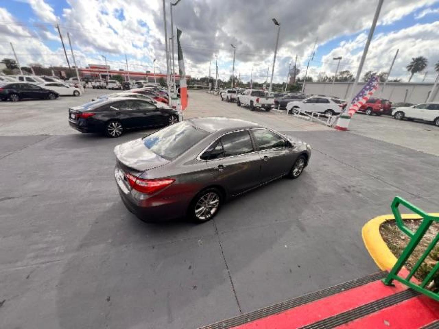 2017 Predawn Gray Mica /Ash/Black Toyota Camry SE (4T1BF1FK9HU) with an 2.5L I-4 DOHC engine, located at 4545 Spencer Hwy., Pasadena, 77504, (832) 266-1645, 29.666037, -95.173775 - Photo#4