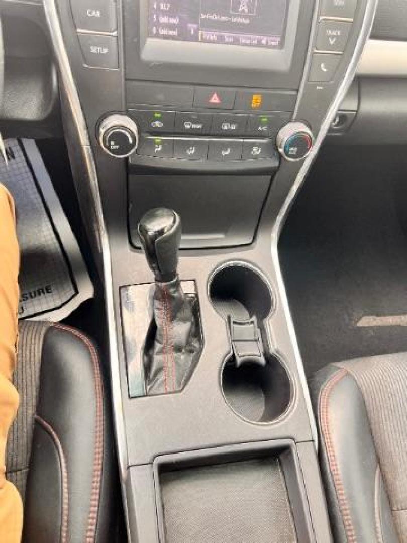 2017 Predawn Gray Mica /Ash/Black Toyota Camry SE (4T1BF1FK9HU) with an 2.5L I-4 DOHC engine, located at 4545 Spencer Hwy., Pasadena, 77504, (832) 266-1645, 29.666037, -95.173775 - Photo#12