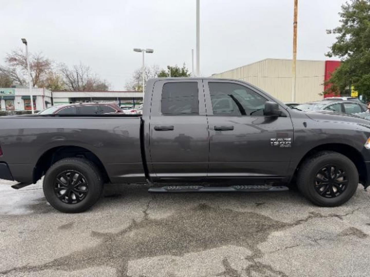 2019 Granite Crystal Metallic Clearcoat /Diesel Gray/Black Ram 1500 Classic Tradesman Quad Cab 4x2 6'4 Box (1C6RR6FG4KS) , located at 4545 Spencer Hwy., Pasadena, 77504, (832) 266-1645, 29.666037, -95.173775 - Photo#3