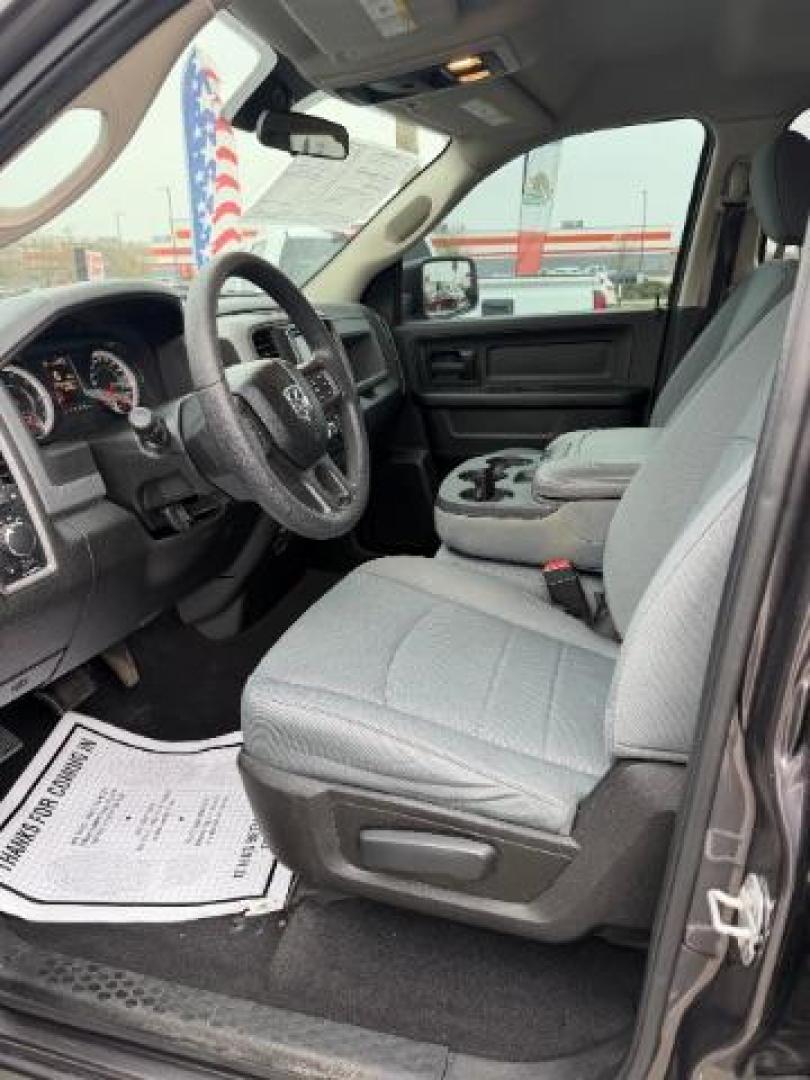 2019 Granite Crystal Metallic Clearcoat /Diesel Gray/Black Ram 1500 Classic Tradesman Quad Cab 4x2 6'4 Box (1C6RR6FG4KS) , located at 4545 Spencer Hwy., Pasadena, 77504, (832) 266-1645, 29.666037, -95.173775 - Photo#7