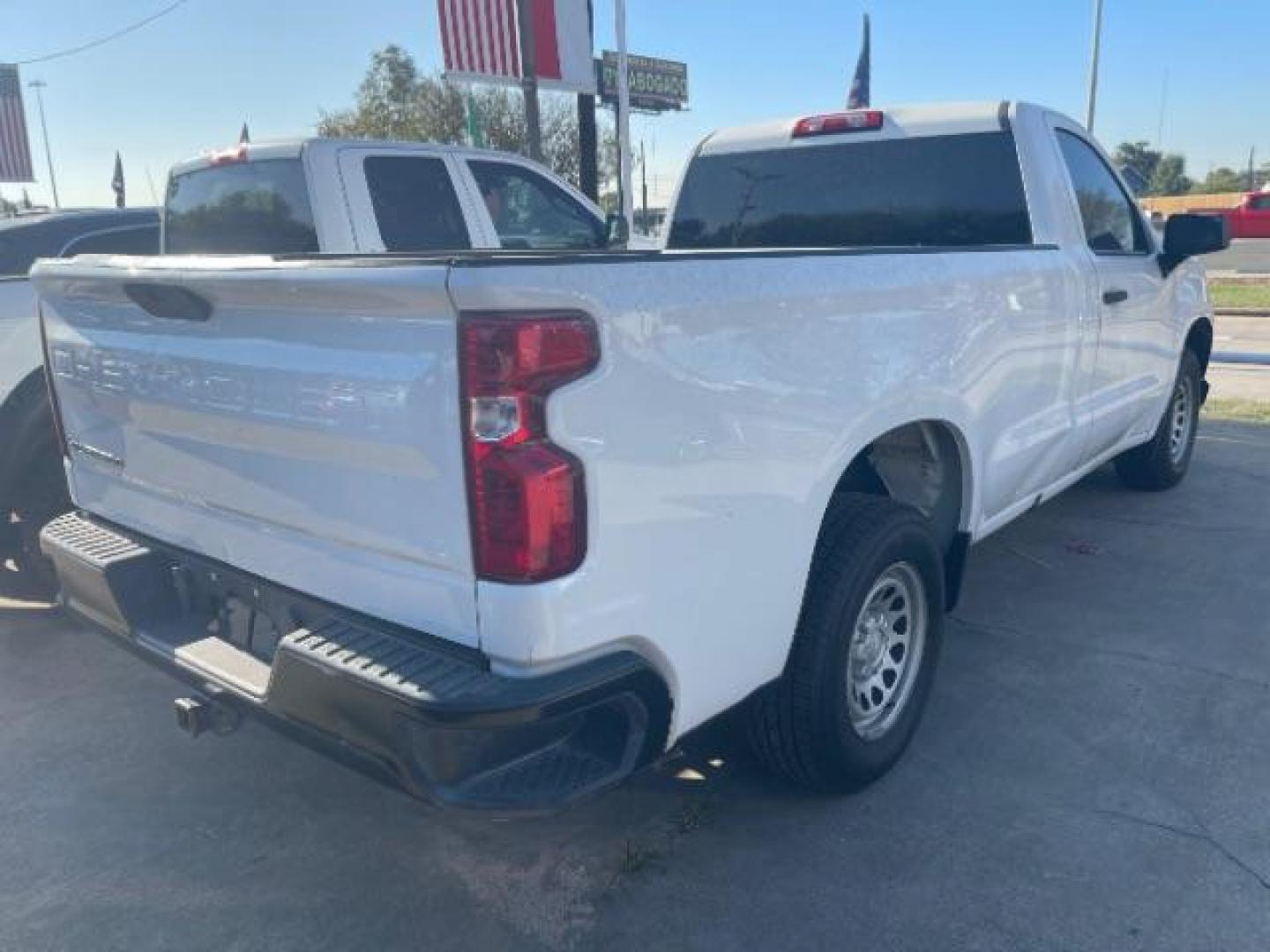 2020 Summit White /Jet Black Chevrolet Silverado 1500 2WD Regular Cab Long Bed WT (3GCNWAEF2LG) , located at 7935 Gulf Freeway, Houston, 77017, (832) 266-1645, 29.684393, -95.275665 - Photo#4