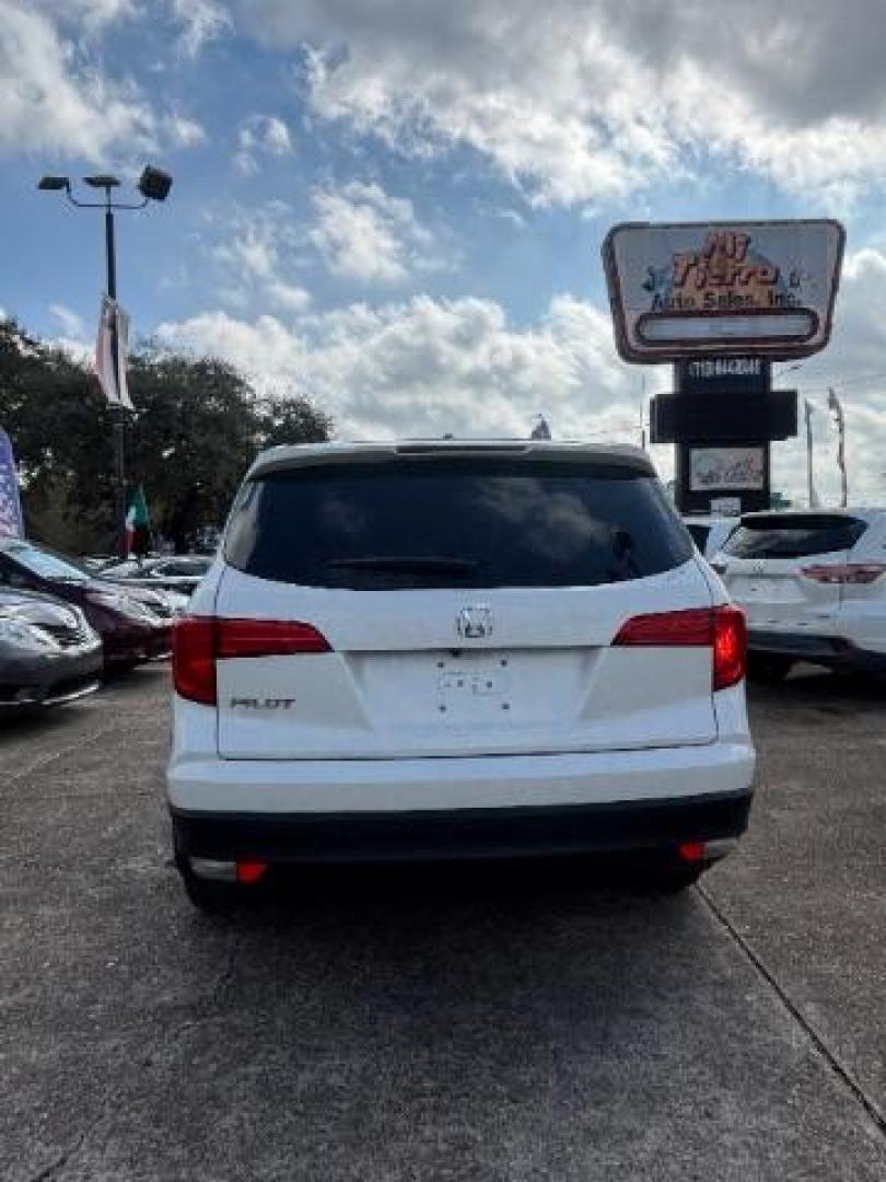 2017 Honda Pilot EX-L (5FNYF5H5XHB) with an 3.5L V-6 gasoline direct injection engine, located at 7935 Gulf Freeway, Houston, 77017, (832) 266-1645, 29.684393, -95.275665 - Photo#5