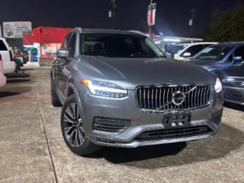2020 Volvo XC90 T5 Momentum 7 Passenger