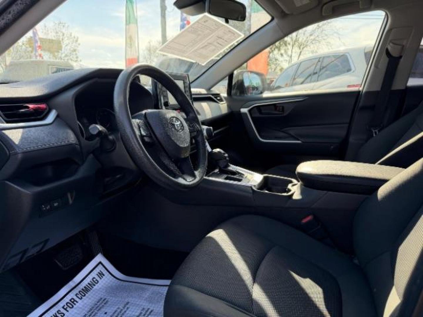 2019 Toyota RAV4 LE (JTMH1RFV9KD) with an Dynamic Force 2.5L I-4 port/direct injection engine, located at 7935 Gulf Freeway, Houston, 77017, (832) 266-1645, 29.684393, -95.275665 - Photo#7