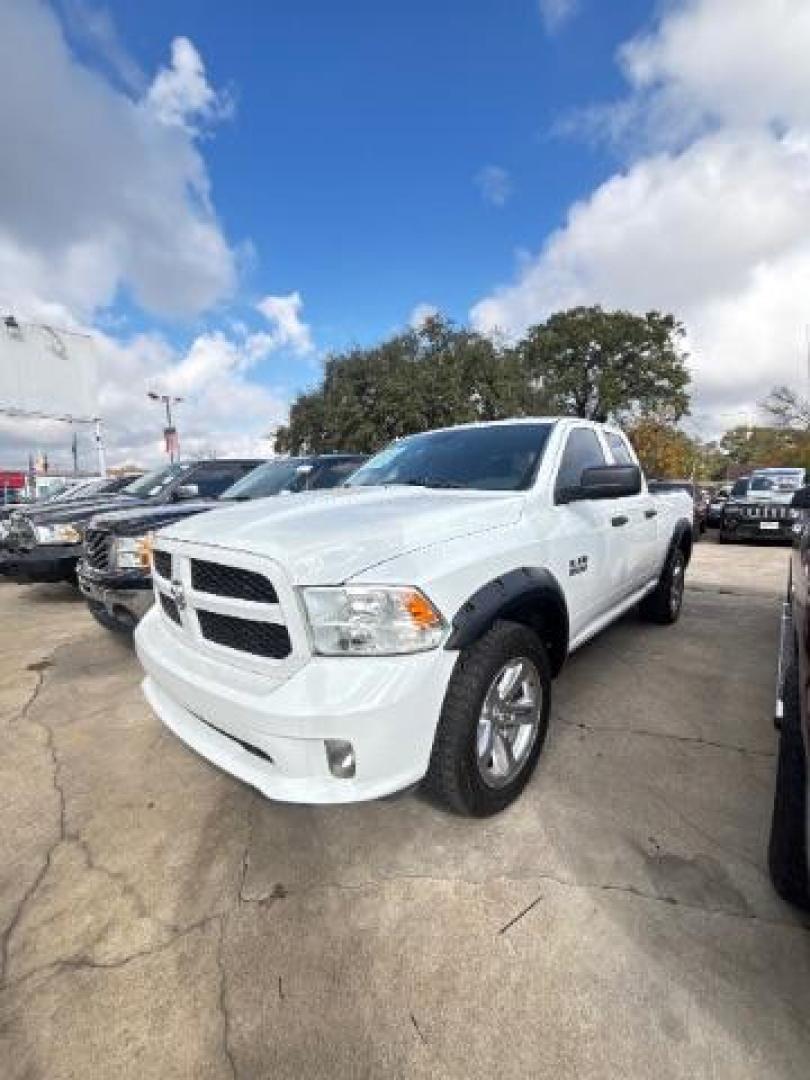 2015 Toyota Sienna LE 7 Passenger | LE 8 Passenger (5TDKK3DCXFS) with an 3.5L V-6 DOHC engine, located at 7935 Gulf Freeway, Houston, 77017, (832) 266-1645, 29.684393, -95.275665 - Photo#12