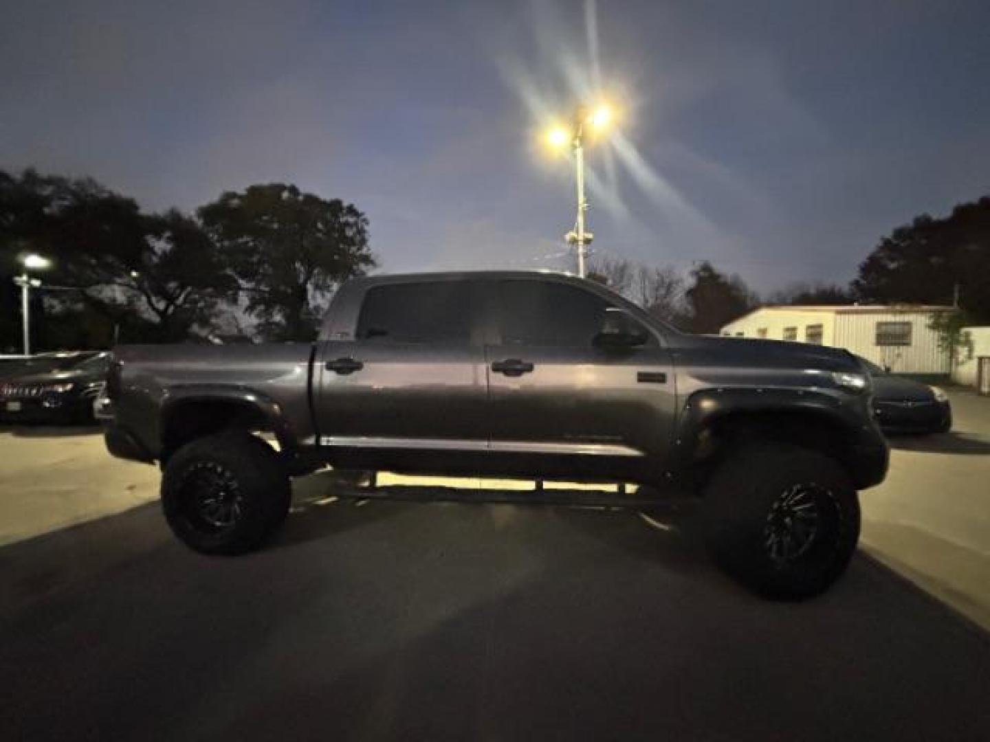 2016 Toyota Tundra SR5 5.7L V8 (5TFEW5F11GX) with an I-FORCE 5.7L V-8 DOHC engine, located at 7935 Gulf Freeway, Houston, 77017, (832) 266-1645, 29.684393, -95.275665 - Photo#7