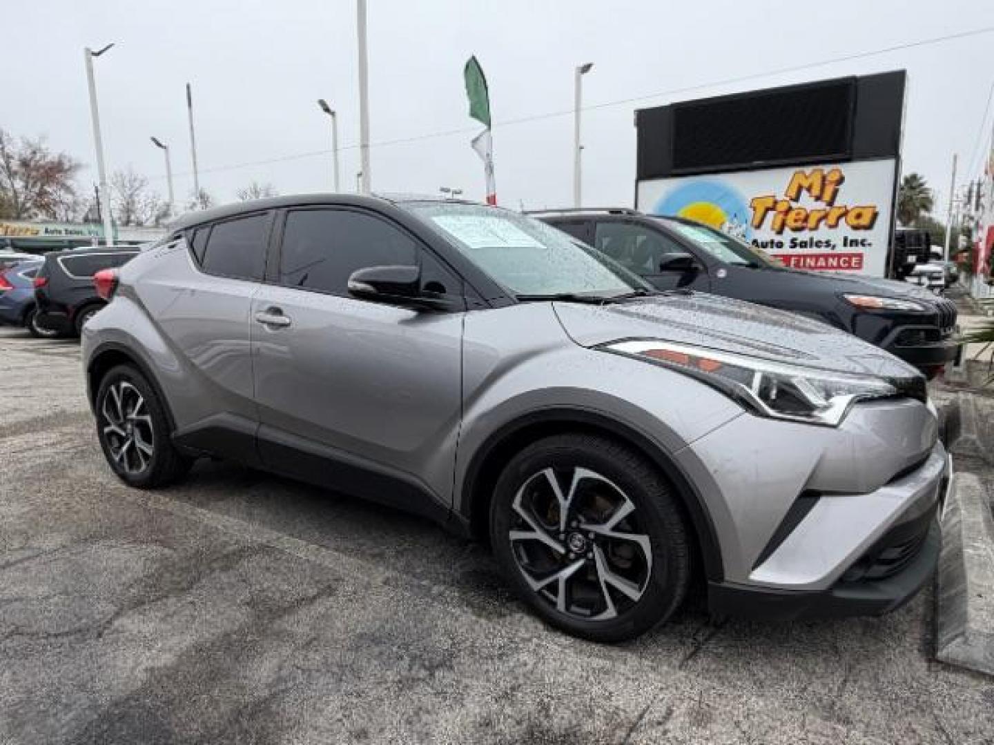 2019 Magnetic Gray Metallic /Black Toyota C-HR XLE (NMTKHMBX3KR) with an 2L I-4 DOHC engine, located at 4545 Spencer Hwy., Pasadena, 77504, (832) 266-1645, 29.666037, -95.173775 - Photo#2
