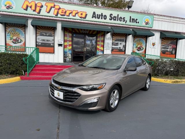 photo of 2023 Chevrolet Malibu FWD LS