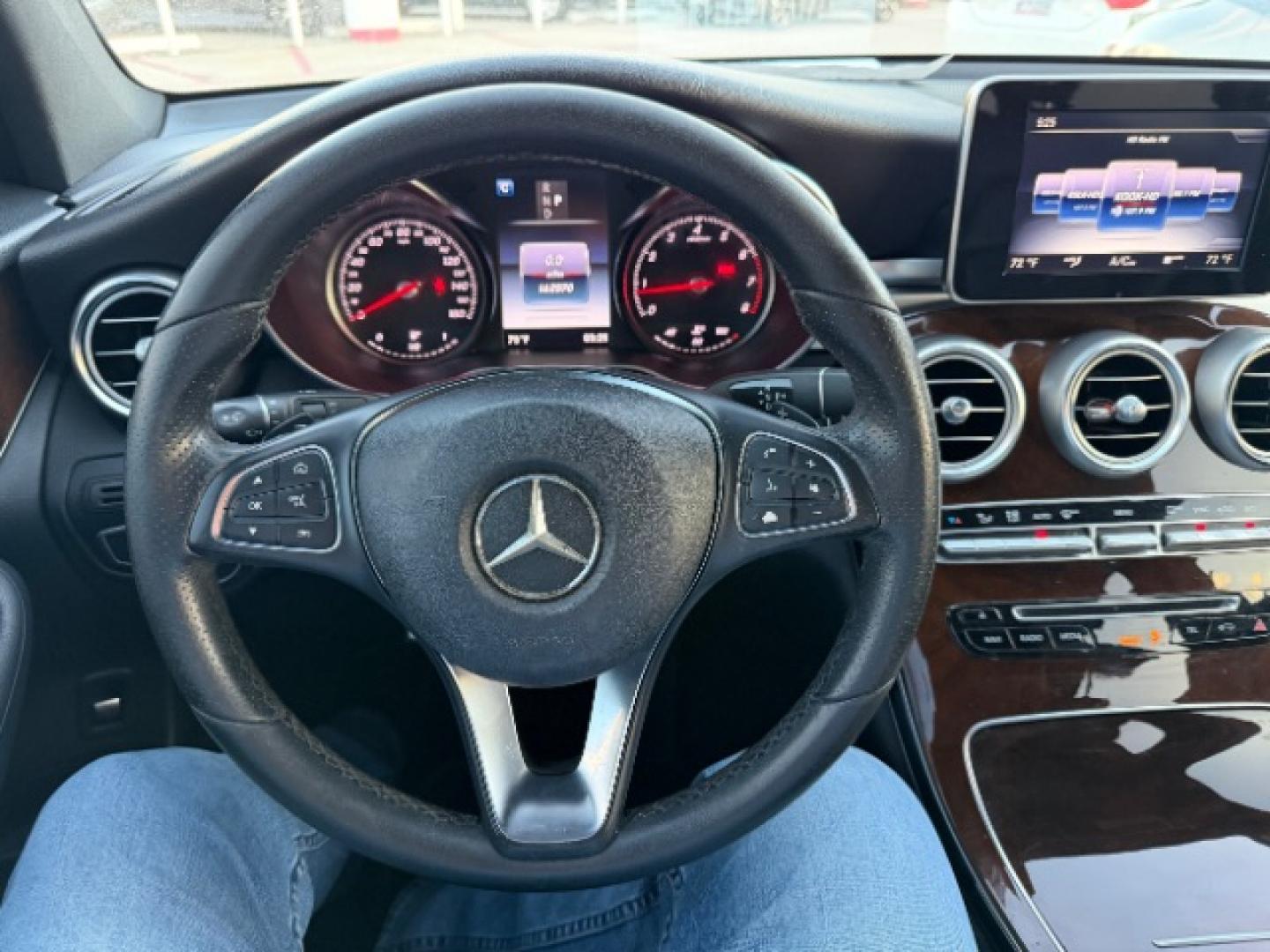 2017 Lunar Blue Metallic Mercedes-Benz GLC GLC 300 (WDC0G4JB6HF) with an 4-Cyl, Turbo, 2.0 Liter engine, Auto, 9-Spd 9G-Tronic transmission, located at 7935 Gulf Freeway, Houston, 77017, (832) 266-1645, 29.684393, -95.275665- Photo#5