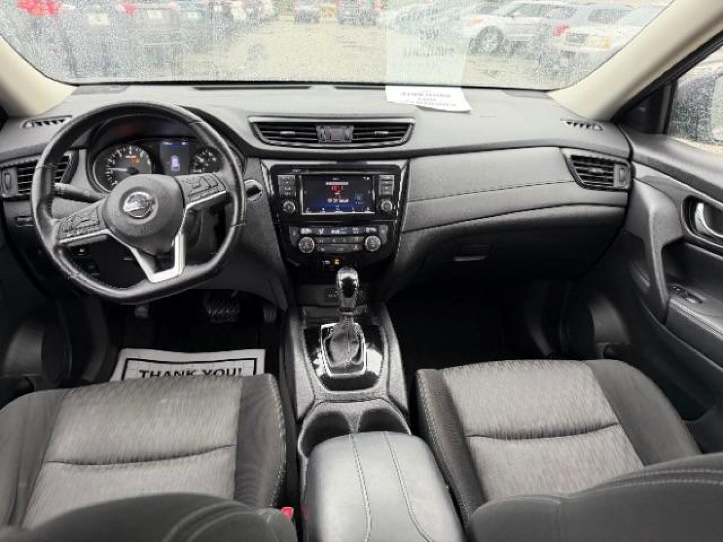 2020 Gun Metallic /Charcoal Nissan Rogue SV FWD (JN8AT2MT7LW) with an 2.5L I-4 DOHC engine, located at 4545 Spencer Hwy., Pasadena, 77504, (832) 266-1645, 29.666037, -95.173775 - Photo#4