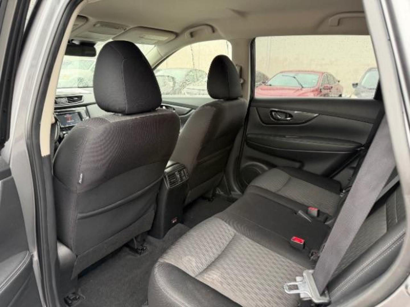 2020 Gun Metallic /Charcoal Nissan Rogue SV FWD (JN8AT2MT7LW) with an 2.5L I-4 DOHC engine, located at 4545 Spencer Hwy., Pasadena, 77504, (832) 266-1645, 29.666037, -95.173775 - Photo#6