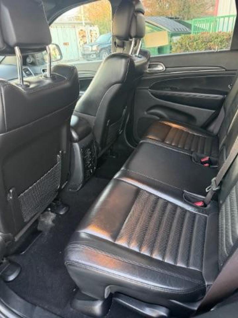 2019 Slate Blue Pearlcoat /Black Jeep Grand Cherokee Limited X 4x4 (1C4RJFBG0KC) , located at 4545 Spencer Hwy., Pasadena, 77504, (832) 266-1645, 29.666037, -95.173775 - Photo#8