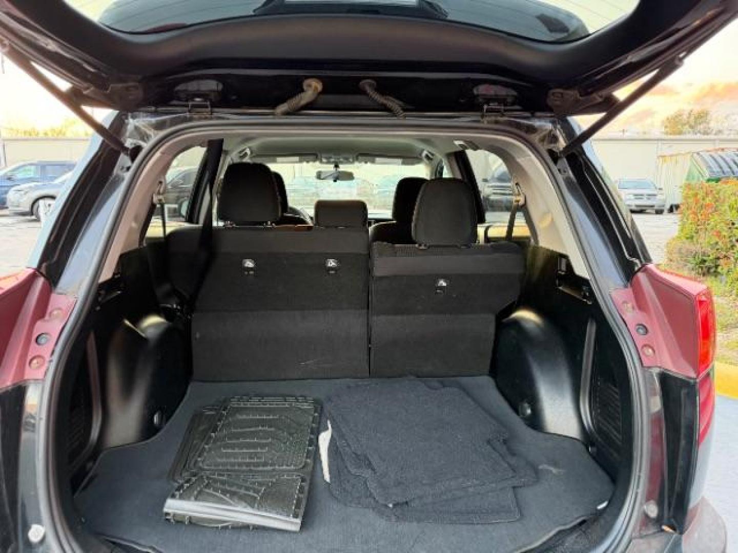 2015 Black /Black Toyota RAV4 LE (2T3ZFREV8FW) with an 2.5L I-4 DOHC engine, located at 4545 Spencer Hwy., Pasadena, 77504, (832) 266-1645, 29.666037, -95.173775 - Photo#5