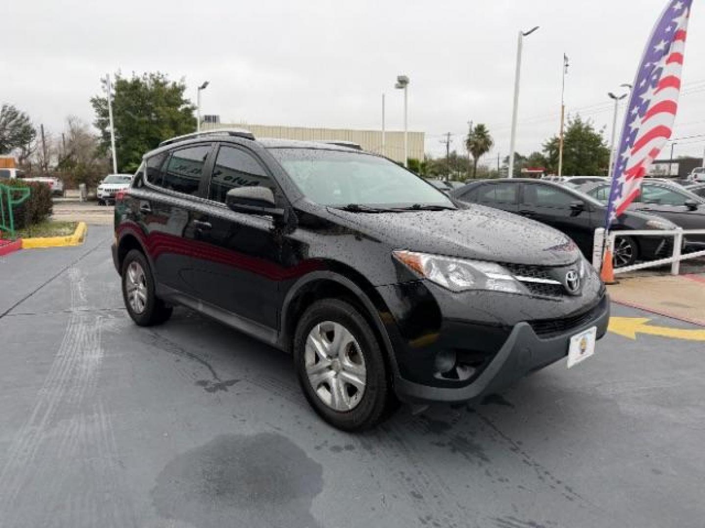 2014 Black /Black Toyota RAV4 LE (2T3ZFREV0EW) with an 2.5L I-4 DOHC engine, located at 4545 Spencer Hwy., Pasadena, 77504, (832) 266-1645, 29.666037, -95.173775 - Photo#2
