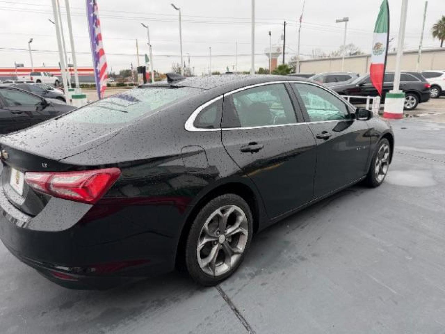 2021 Mosaic Black Metallic /Jet Black Chevrolet Malibu FWD LT (1G1ZD5ST6MF) with an ECOTEC 1.5L I-4 gasoline direct injection engine, located at 4545 Spencer Hwy., Pasadena, 77504, (832) 266-1645, 29.666037, -95.173775 - Photo#3