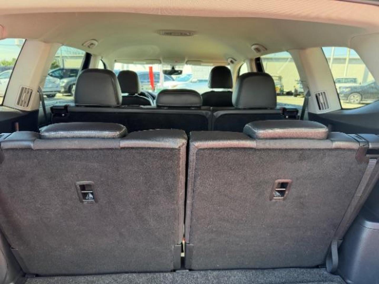 2021 Deep Black Pearl /Titan Black Volkswagen Atlas 3.6L V6 SE w/Technology (1V2WR2CA3MC) with an 3.6L V-6 gasoline direct injection engine, located at 4545 Spencer Hwy., Pasadena, 77504, (832) 266-1645, 29.666037, -95.173775 - Photo#9