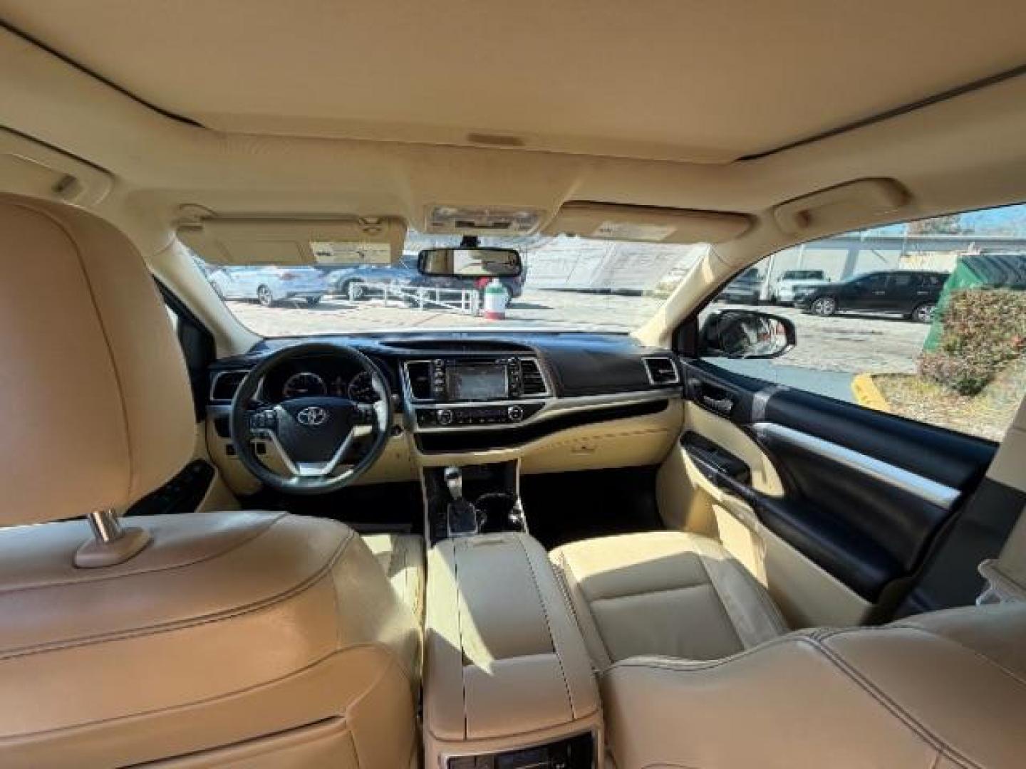 2016 Blizzard Pearl /Almond Toyota Highlander XLE V6 (5TDKKRFHXGS) with an 3.5L V-6 DOHC engine, located at 4545 Spencer Hwy., Pasadena, 77504, (832) 266-1645, 29.666037, -95.173775 - Photo#9