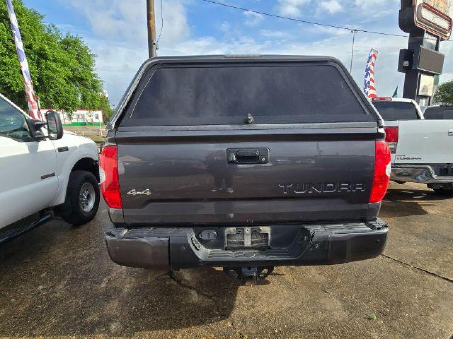 2016 Magnetic Gray Metallic Toyota Tundra Platinum 5.7L V8 (5TFAW5F14GX) with an I-FORCE 5.7L V-8 DOHC engine, 6-Speed Automatic transmission, located at 4545 Spencer Hwy., Pasadena, 77504, (832) 266-1645, 29.666037, -95.173775 - Photo#3