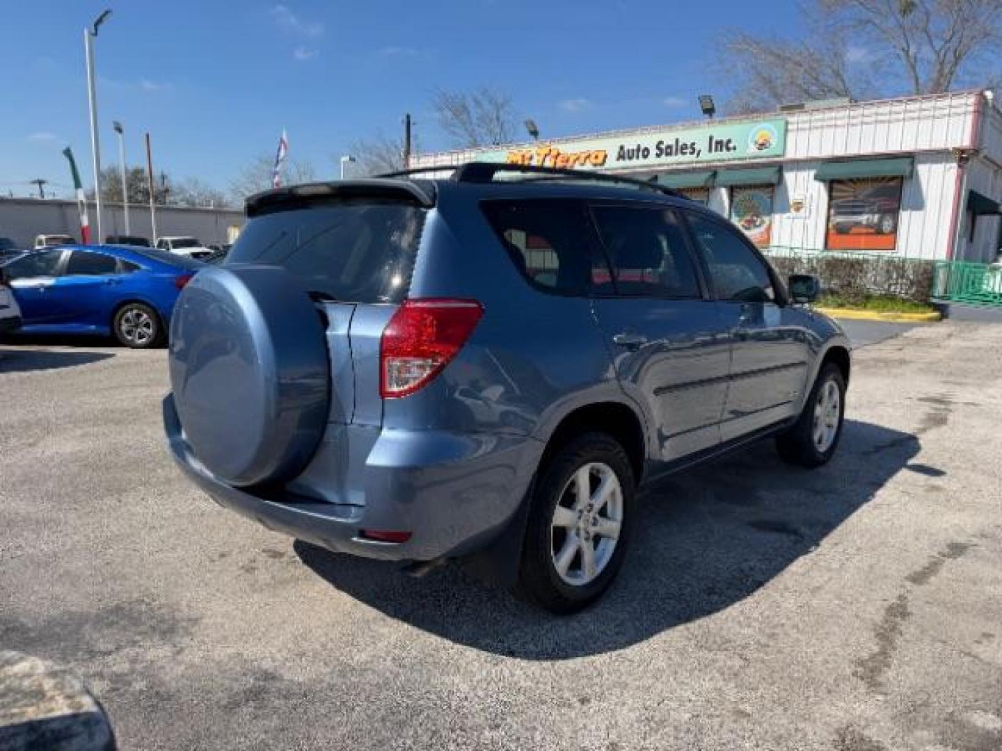 2008 Everglade Metallic Toyota RAV4 Limited (JTMZD31V185) with an 2.4L I-4 DOHC engine, located at 4545 Spencer Hwy., Pasadena, 77504, (832) 266-1645, 29.666037, -95.173775 - Photo#4