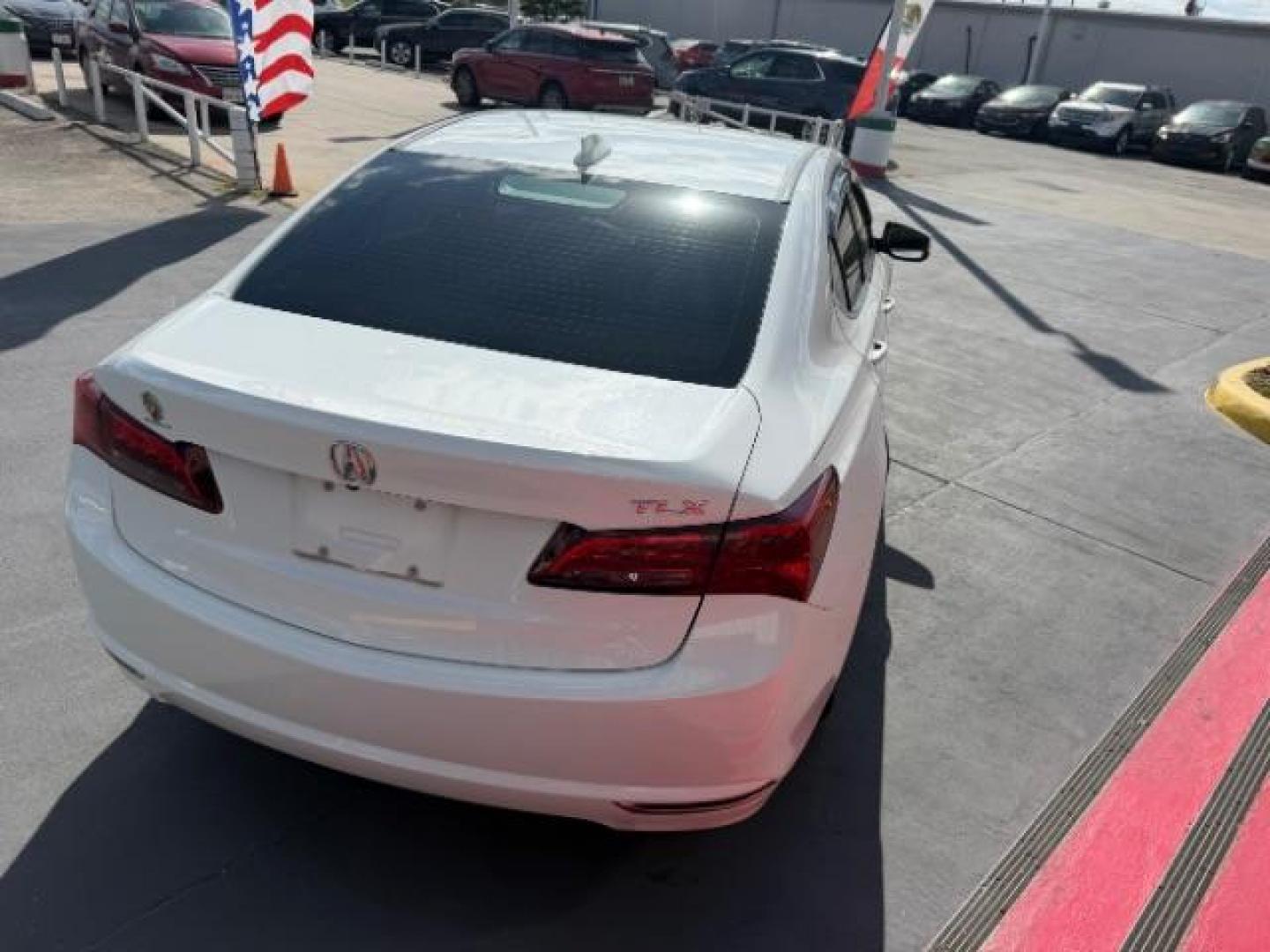2015 White /Beige Acura RDX RDX (5J8TB3H37FL) , located at 4545 Spencer Hwy., Pasadena, 77504, (832) 266-1645, 29.666037, -95.173775 - Photo#3