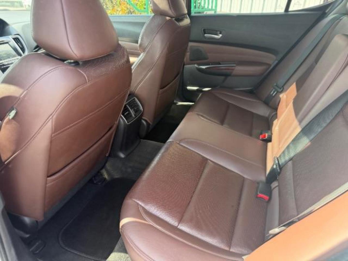 2015 White /Beige Acura RDX RDX (5J8TB3H37FL) , located at 4545 Spencer Hwy., Pasadena, 77504, (832) 266-1645, 29.666037, -95.173775 - Photo#6