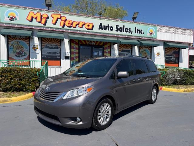 photo of 2015 Toyota Sienna XLE 8 Passenger | XLE 7 Passenger | Limited 7 Passenger | XLE Premium 8 Pas
