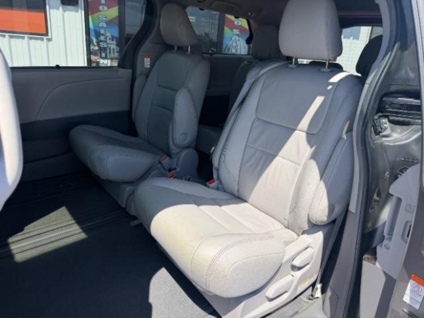 2015 Silver Sky Metallic /Ash Toyota Sienna XLE 8 Passenger | XLE 7 Passenger | Limited 7 Passenger | XLE Premium 8 Pas (5TDYK3DC2FS) with an 3.5L V-6 DOHC engine, located at 4545 Spencer Hwy., Pasadena, 77504, (832) 266-1645, 29.666037, -95.173775 - Photo#6