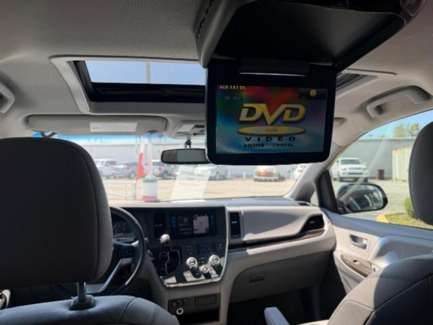 2015 Silver Sky Metallic /Ash Toyota Sienna XLE 8 Passenger | XLE 7 Passenger | Limited 7 Passenger | XLE Premium 8 Pas (5TDYK3DC2FS) with an 3.5L V-6 DOHC engine, located at 4545 Spencer Hwy., Pasadena, 77504, (832) 266-1645, 29.666037, -95.173775 - Photo#9