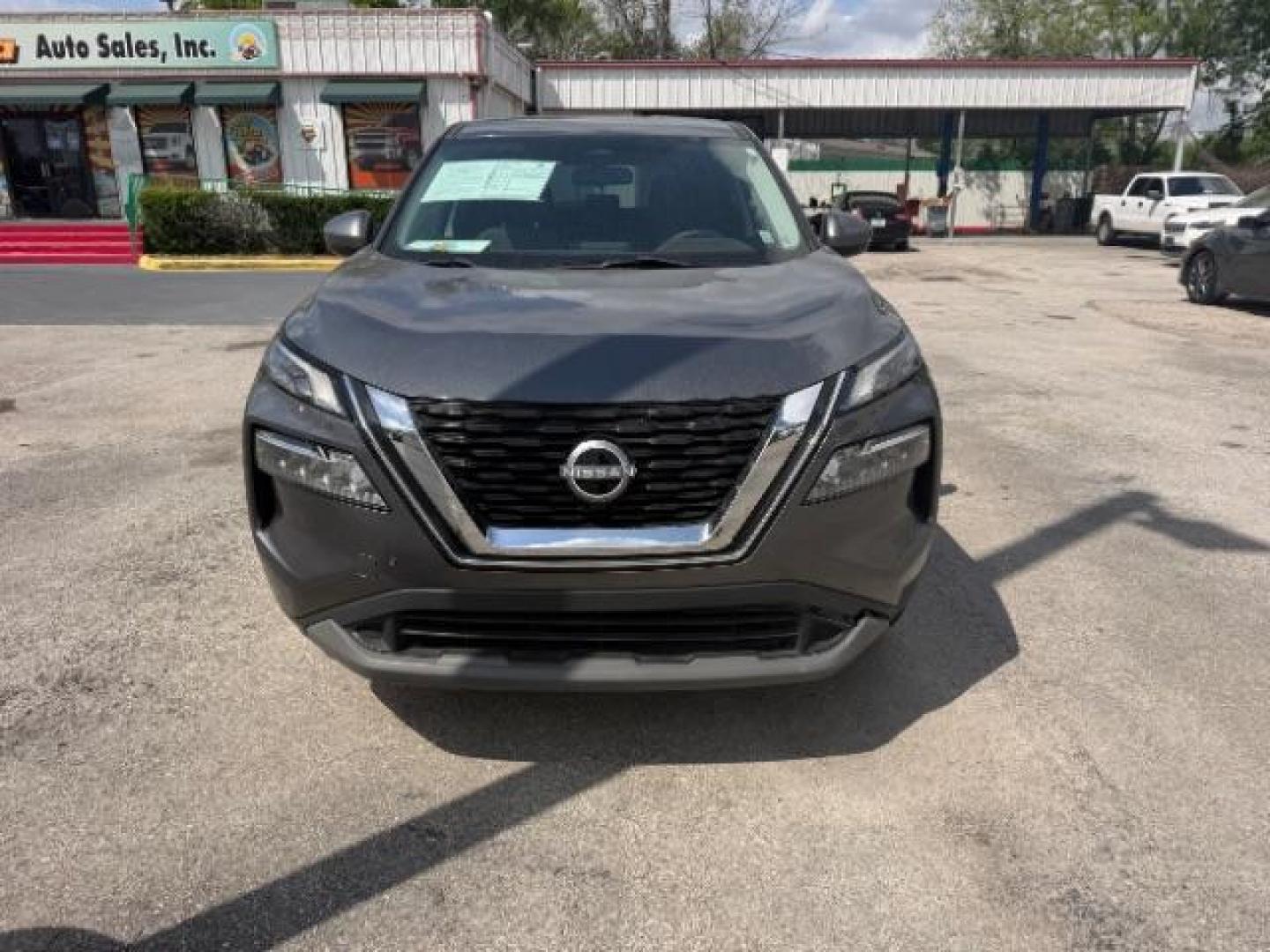 2023 Gun Metallic /Charcoal Nissan Rogue SV FWD (5N1BT3BA2PC) with an VC-Turbo 1.5L I-3 gasoline direct injection engine, located at 4545 Spencer Hwy., Pasadena, 77504, (832) 266-1645, 29.666037, -95.173775 - Photo#1
