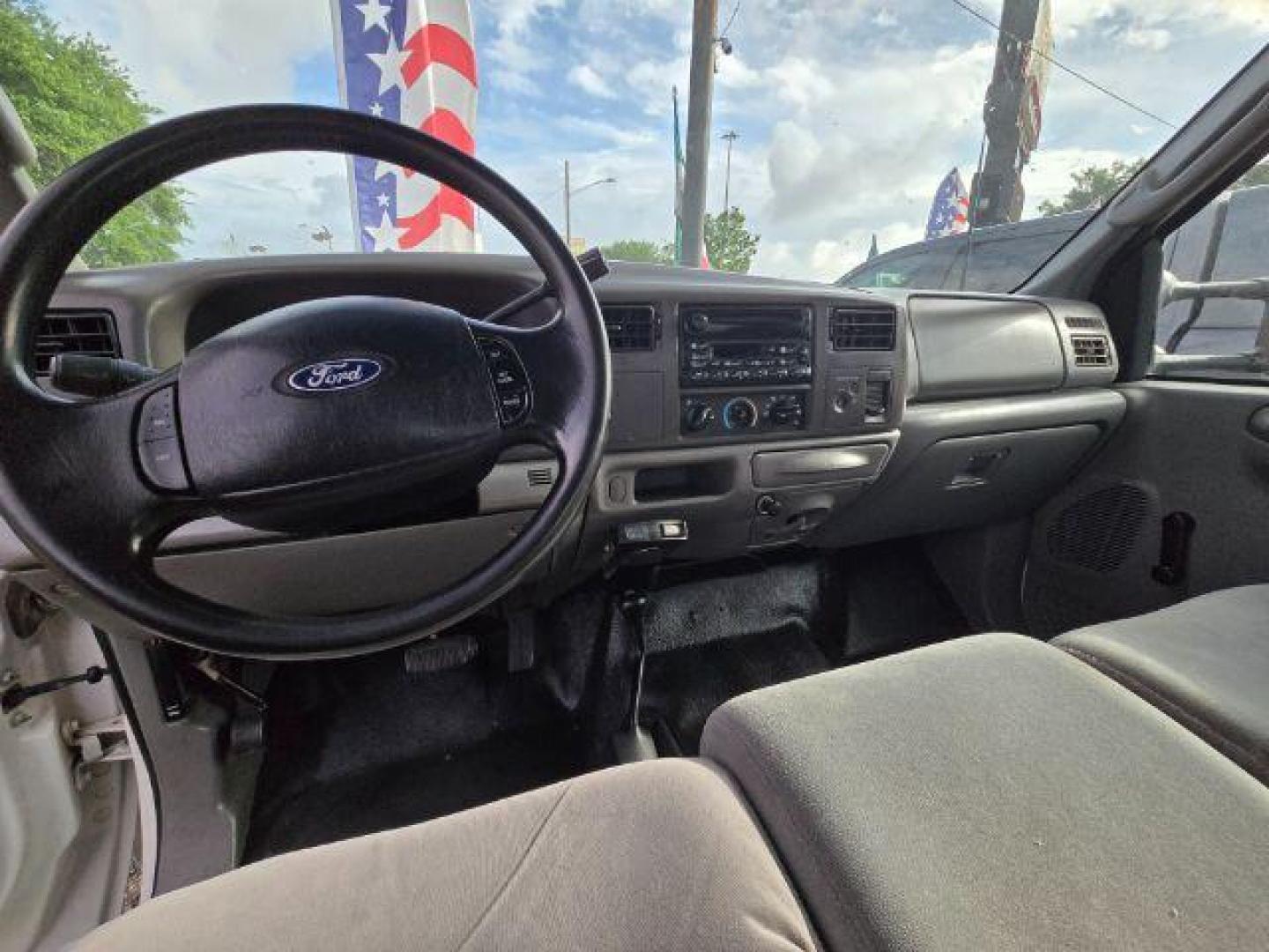 2003 Super White /Medium Parchment Ford F-350 XL (1FTSX31P83E) with an 6.0L Diesel, DI, V8 engine, located at 7935 Gulf Freeway, Houston, 77017, (832) 266-1645, 29.684393, -95.275665 - Photo#8