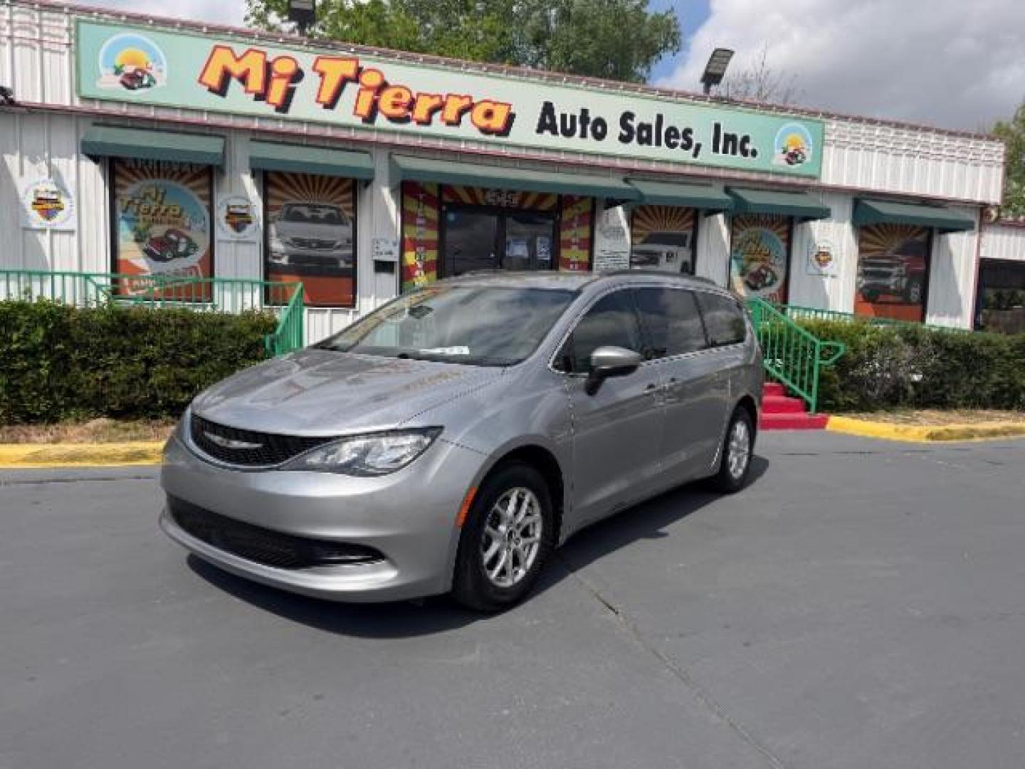2021 Billet Silver Metallic Clearcoat /Cognac/Alloy/Alloy Chrysler Voyager LXI (2C4RC1DG0MR) with an 3.6L V-6 DOHC engine, located at 4545 Spencer Hwy., Pasadena, 77504, (832) 266-1645, 29.666037, -95.173775 - Photo#0