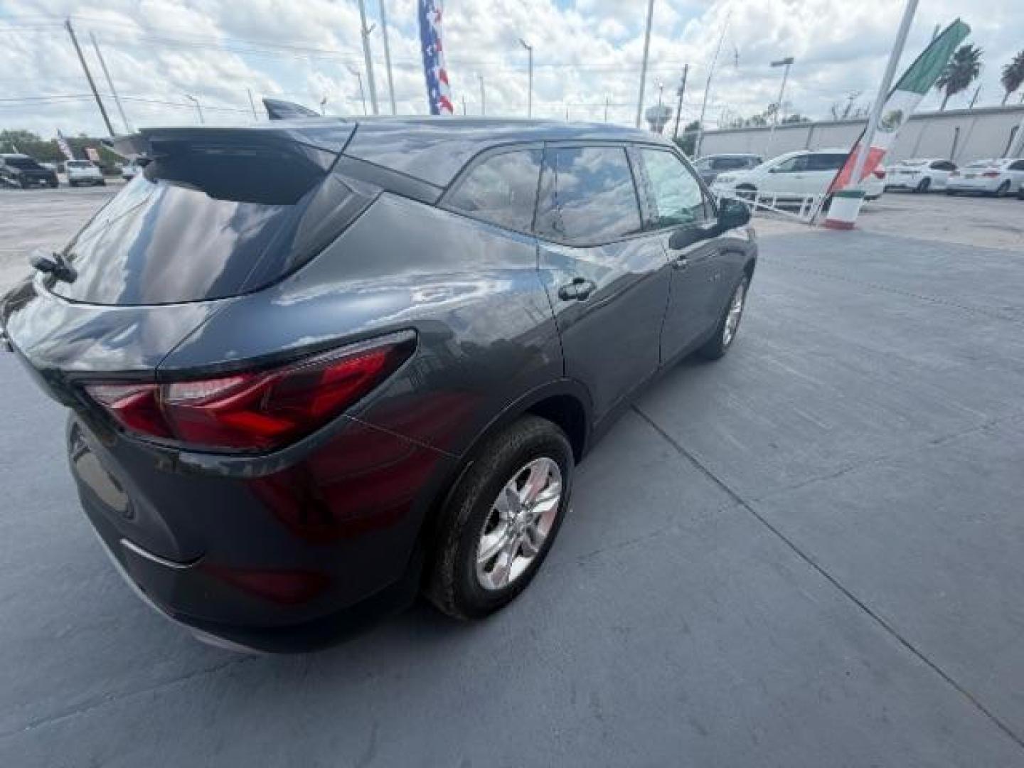 2021 Iron Gray Metallic /Jet Black Chevrolet Blazer FWD 2LT (3GNKBCR4XMS) , located at 4545 Spencer Hwy., Pasadena, 77504, (832) 266-1645, 29.666037, -95.173775 - Photo#3