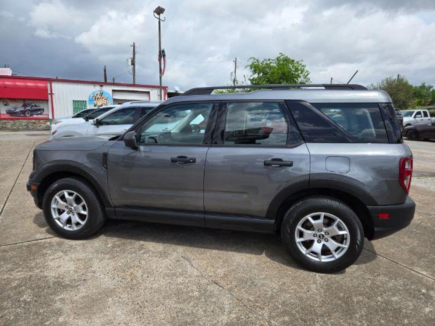 2021 Ford Bronco Sport XLT (3FMCR9A62MR) , located at 7935 Gulf Freeway, Houston, 77017, (832) 266-1645, 29.684393, -95.275665 - Photo#1