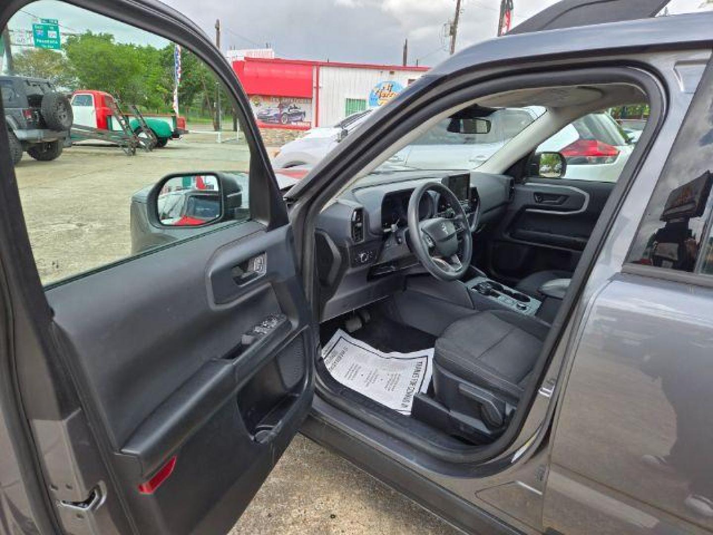 2021 Ford Bronco Sport XLT (3FMCR9A62MR) , located at 7935 Gulf Freeway, Houston, 77017, (832) 266-1645, 29.684393, -95.275665 - Photo#6