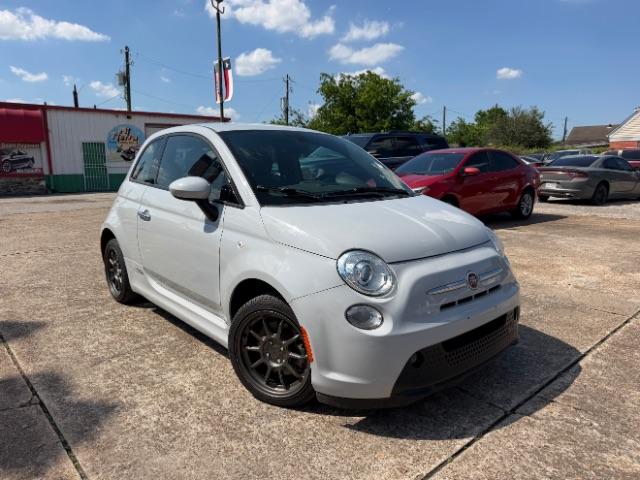 photo of 2017 Fiat 500e Battery Electric Hatchback