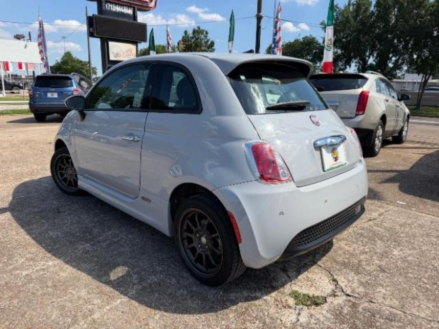 2017 Fiat 500e Battery Electric Hatchback (3C3CFFGE4HT) with an ELECTRIC engine, Continuously Variable Transmission transmission, located at 7935 Gulf Freeway, Houston, 77017, (832) 266-1645, 29.684393, -95.275665 - Photo#4