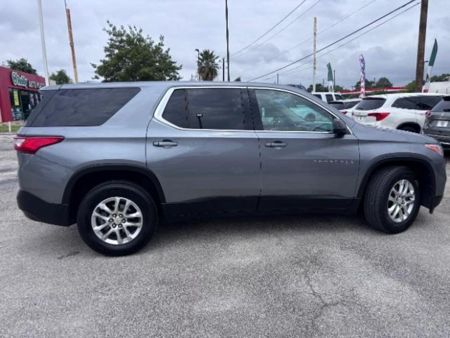 2020 Satin Steel Metallic /Jet Black Chevrolet Traverse FWD LS (1GNERFKW4LJ) with an 3.6L V-6 gasoline direct injection engine, located at 4545 Spencer Hwy., Pasadena, 77504, (832) 266-1645, 29.666037, -95.173775 - Photo#7